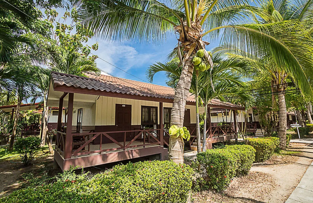 Coco Palm Beach Resort - Sha Extra Plus-1